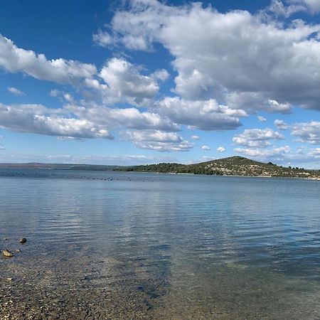 Apartment Bura Šibenik Buitenkant foto